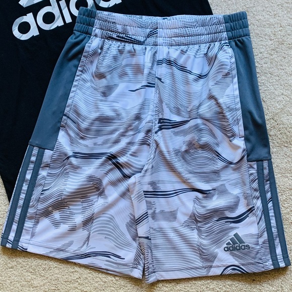 ADIDAS BOYS’ SIZE YMD MATCHING OUTFIT - Picture 2 of 6